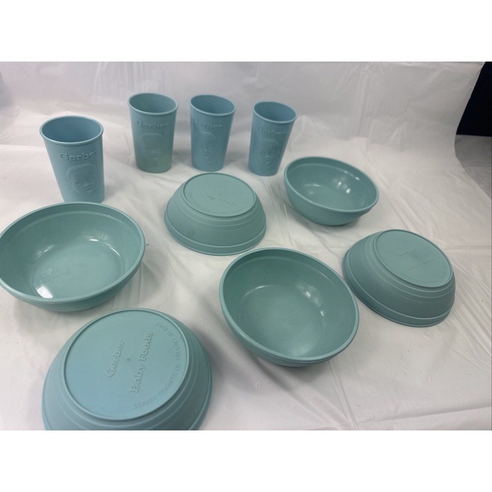 Vintage Gerber Baby Food Plastic Feeding Set 4 Cups 5 Bowls Blue 9 Piece Lot